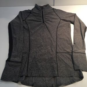 Champions Semi Fitted High Neck 3/4 Zip Top EUC