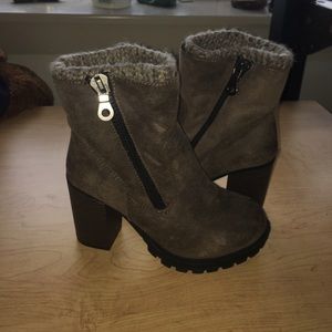Heeled ankle booties
