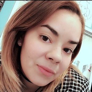 Meet your Posher, Mayra