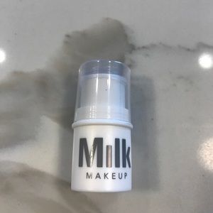 Milk makeup highlighter