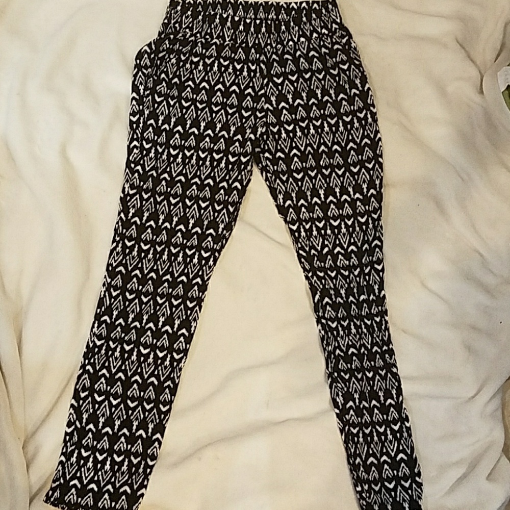 H&M //B&W Loose Fit Pants