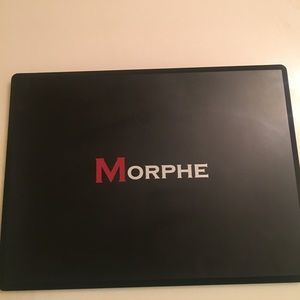 Morphe 35F pallet