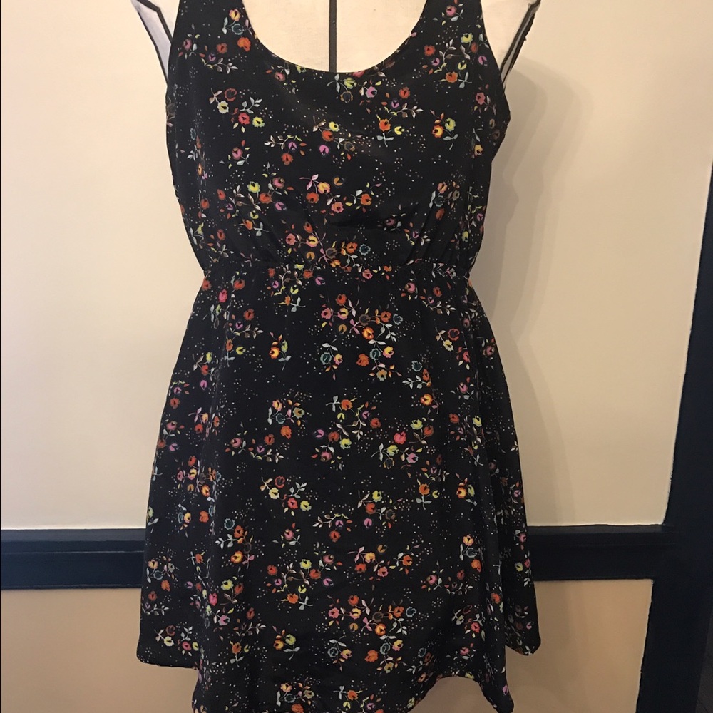 Black/Floral Patterned Dress