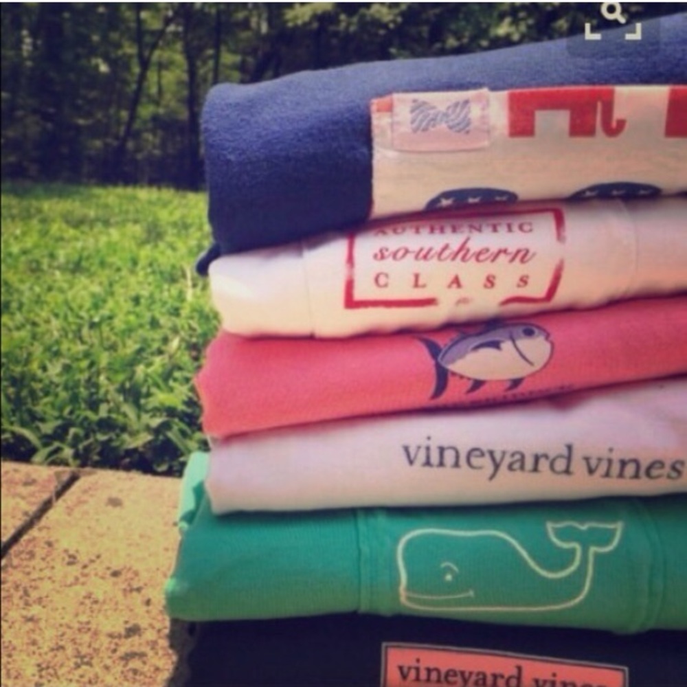 In search for preppy tshirts and hats!!!