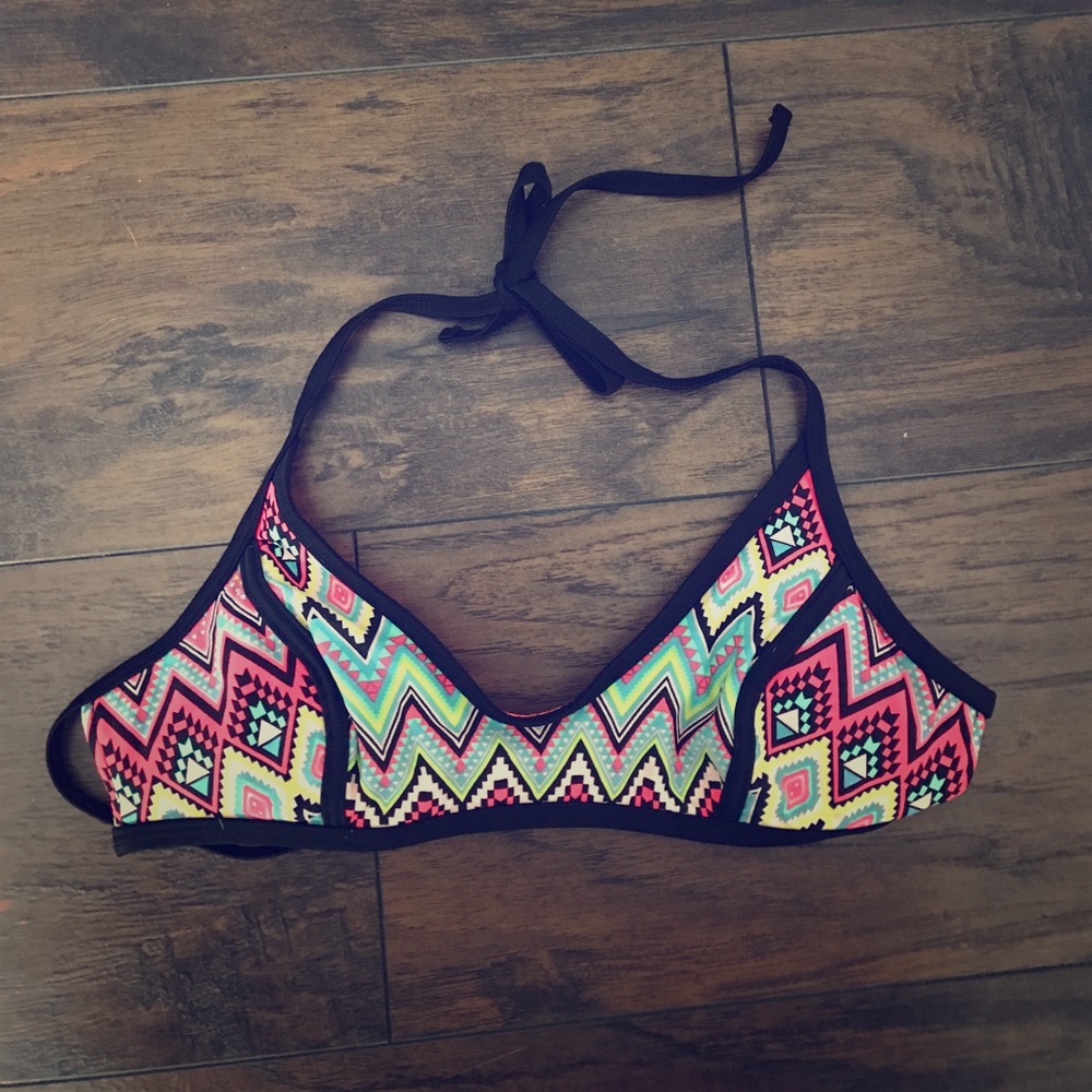 Bikini top