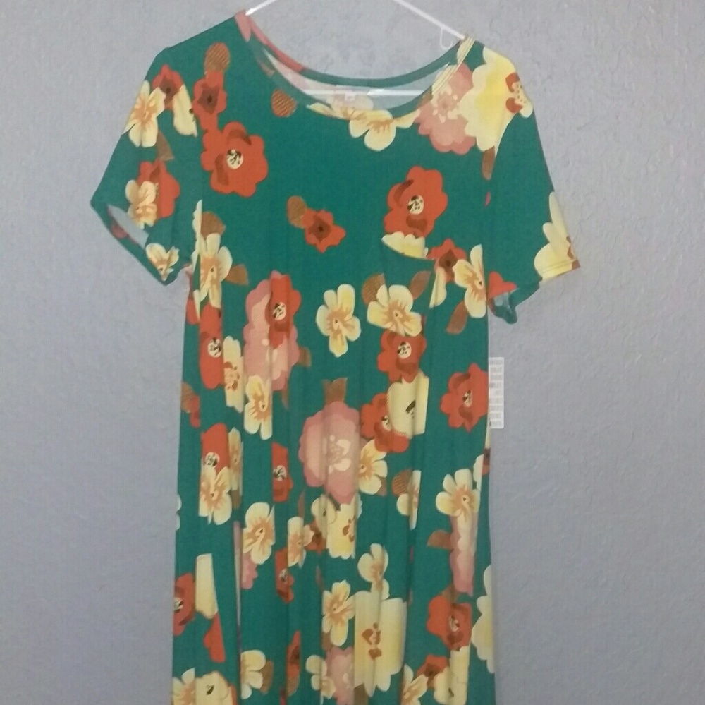LuLaRoe Carly