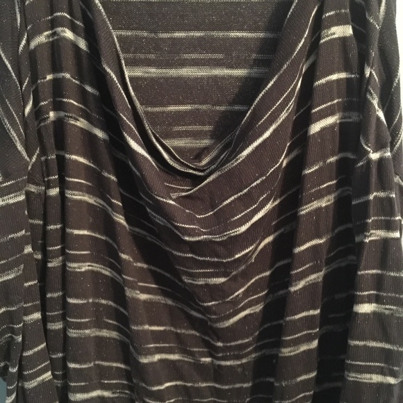 Sweater - Picture 2 of 3