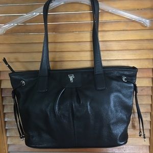 NWOT TIGNANELLO BLACK LEATHER SHOULDER BAG