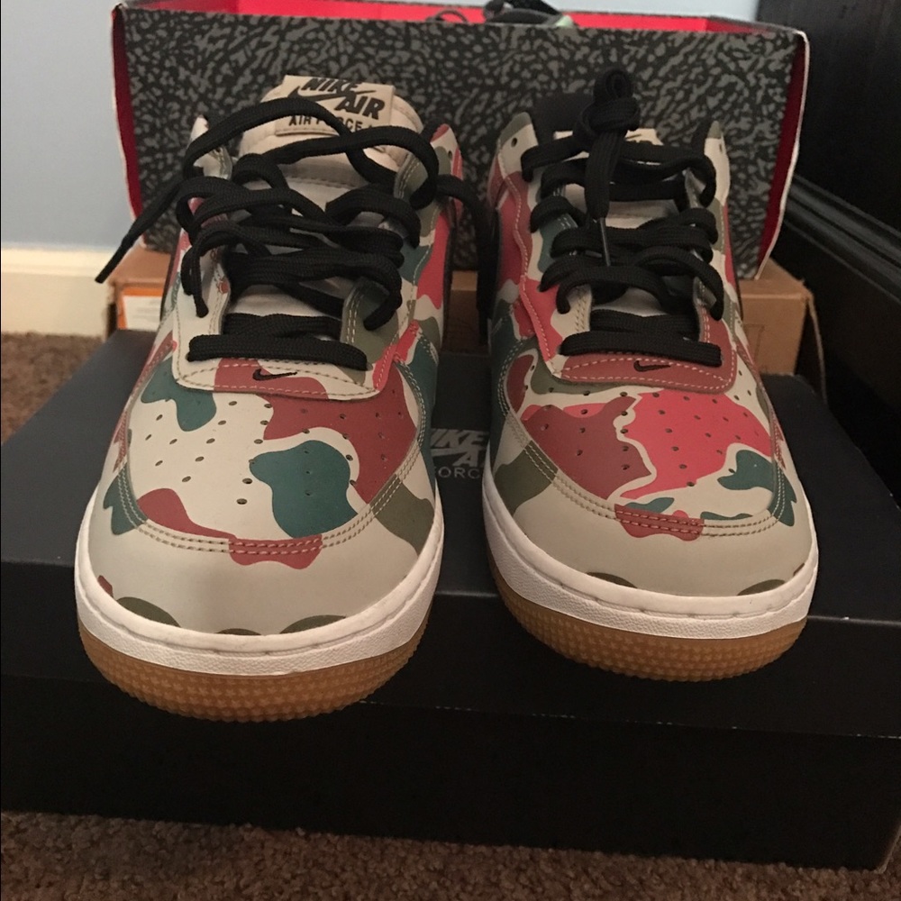 Nike Air Force 1
