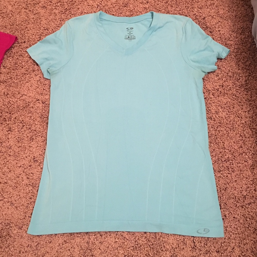 Champion Workout Tops - Picture 3 of 4