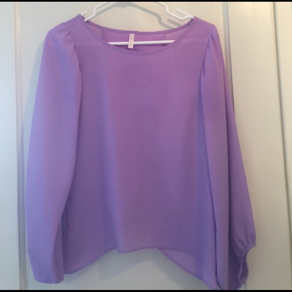 Purple Open-Back Blouse - Picture 3 of 4