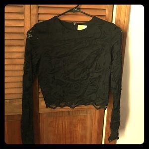 ‼️H&M Lace Long Sleeve Crop Top‼️