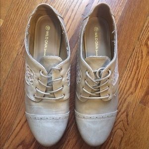 Flats women's size 10