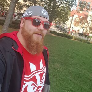 Meet your Posher, Chris