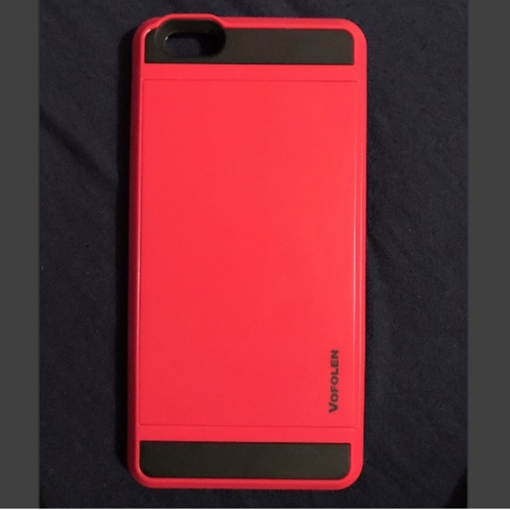 Red credit card holder iPhone 6P case