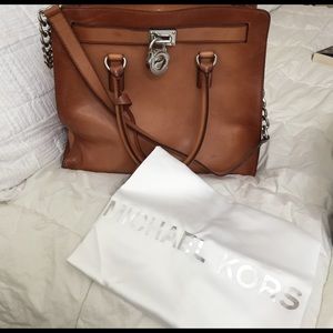 Michael Kors Tote/Satchel