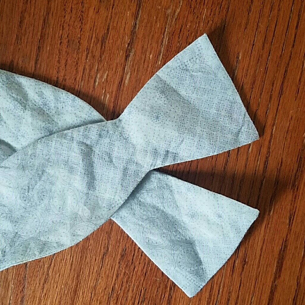 Light Blue Subtle Pattern Bowtie