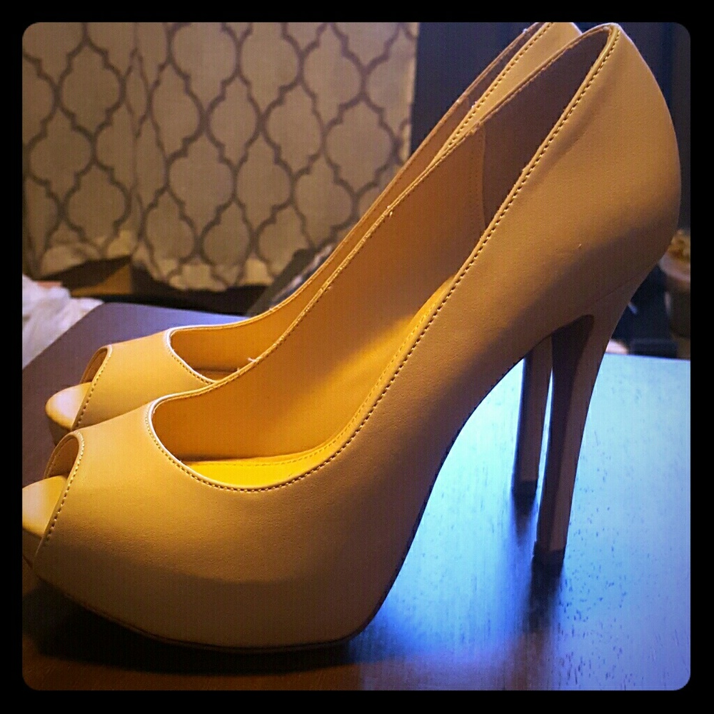 Nude Rock and Republic heels