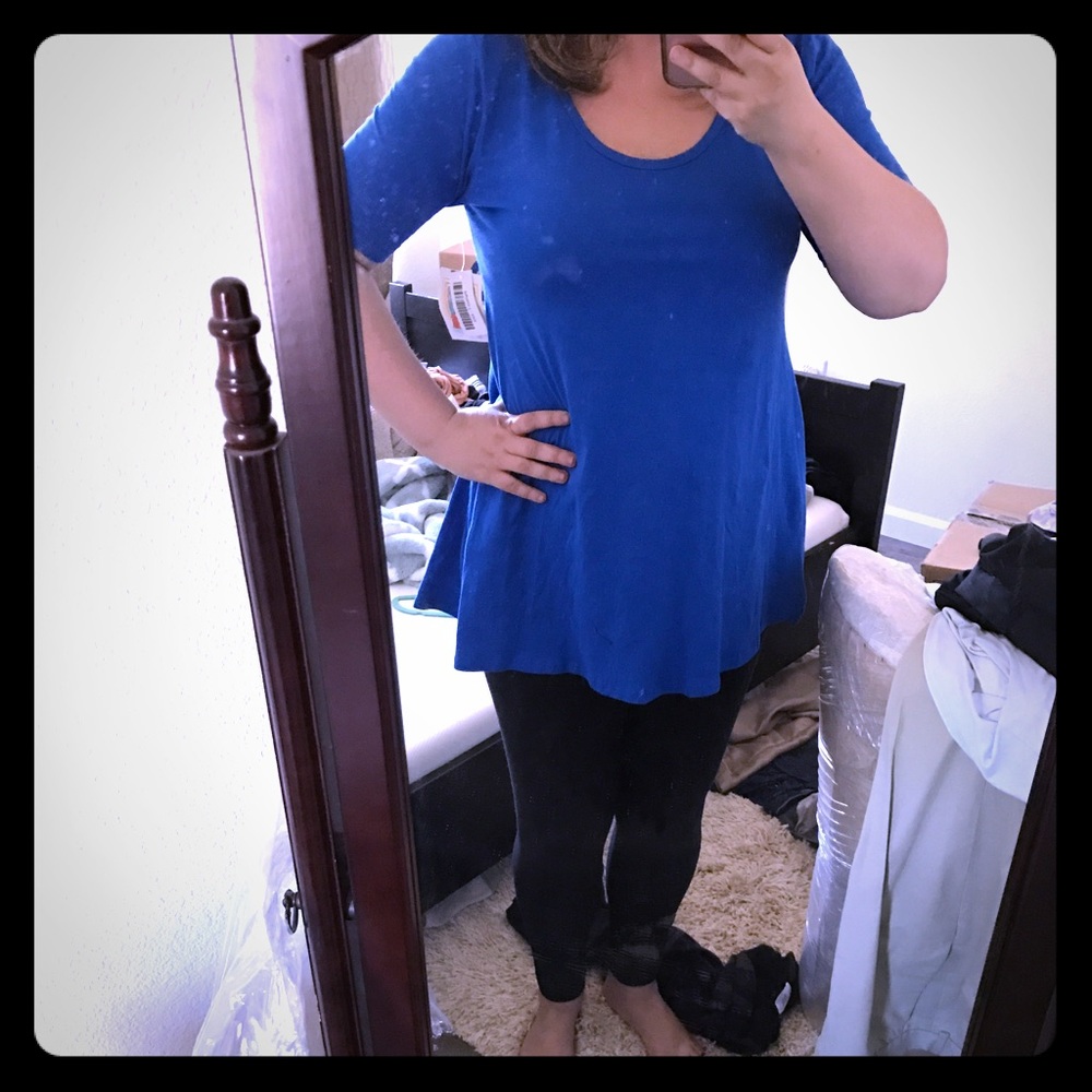 💕💕BNWT hard to find XXS Lularoe perfect tee💕💕