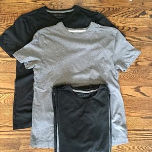Five Banana Republic T-shirts