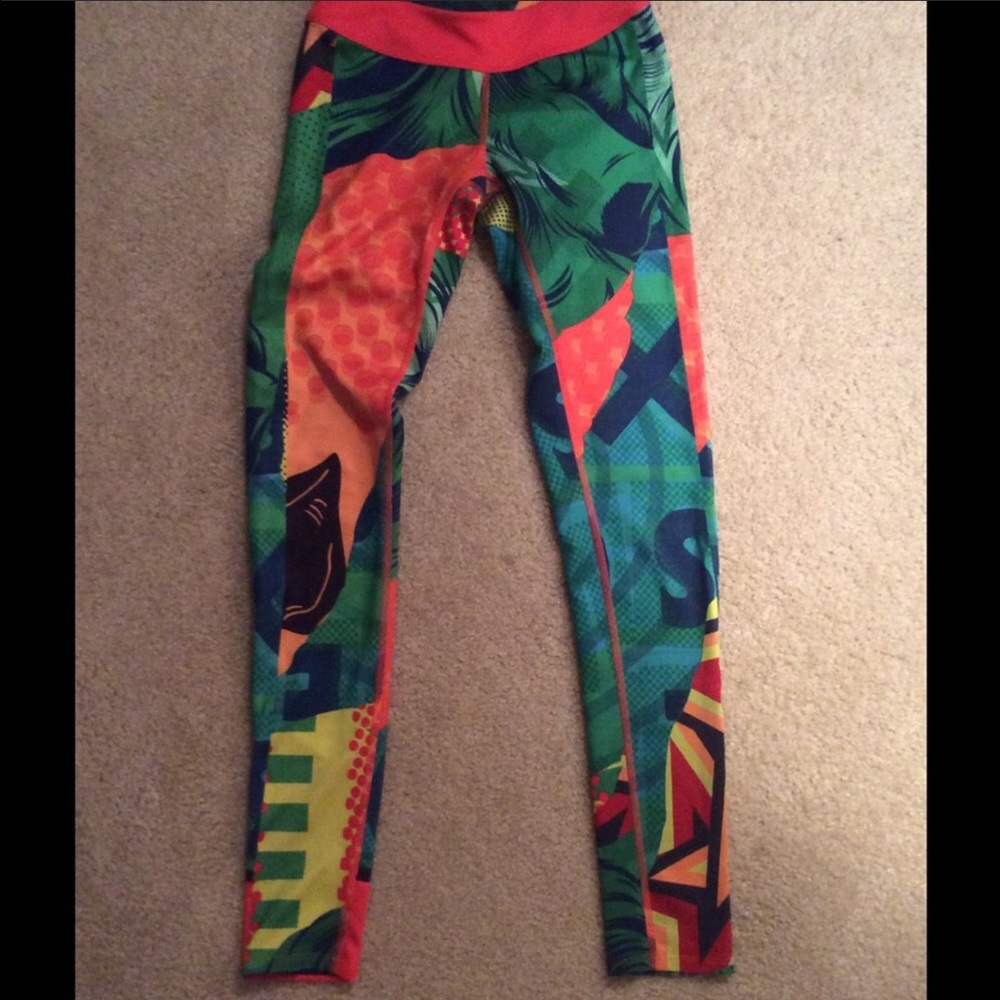 Rebook athletic leggings/tights (reversible)