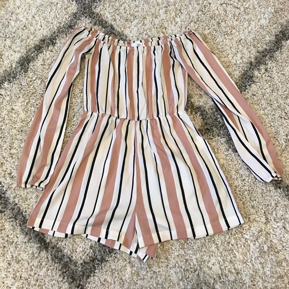 Missguided Other - Missguided Long-Sleeved Blush Romper Playsuit