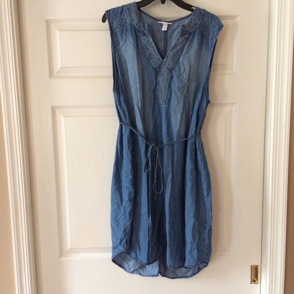 Liz Lange Faux-denim Maternity Shift dress