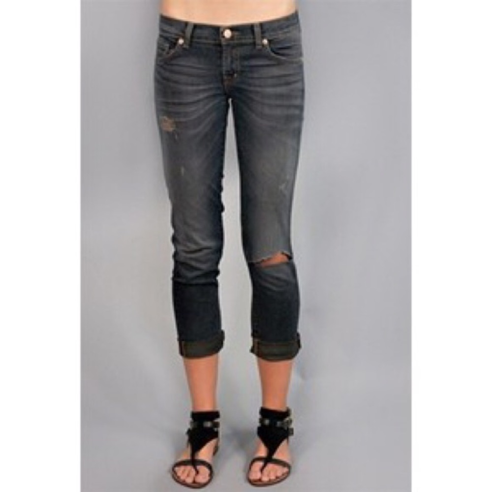 JBrand Obsessed Distressed Crop