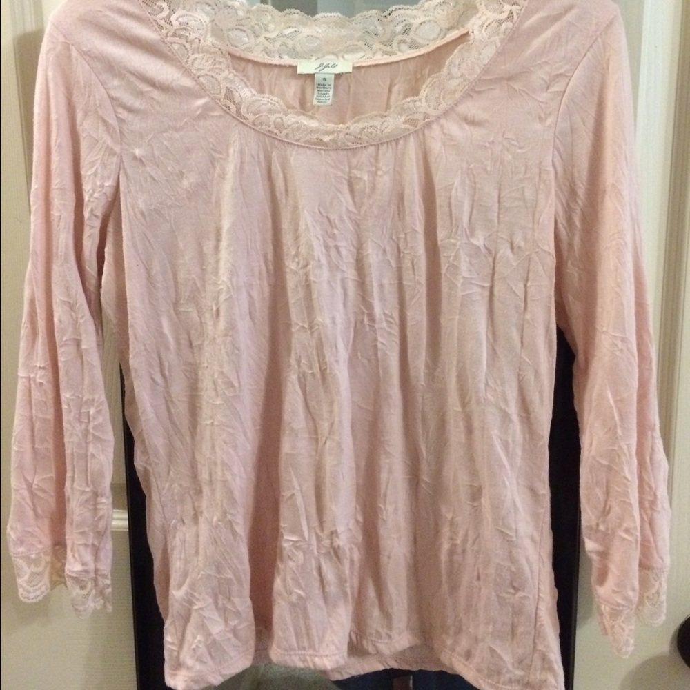 Pink cotton and lace top