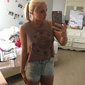 Brandy Melville crop top