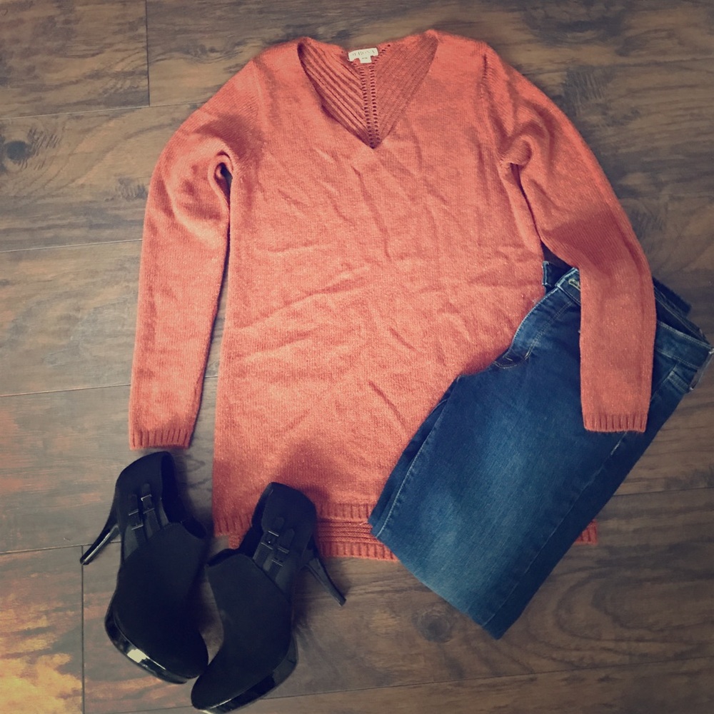 Detailed sweater