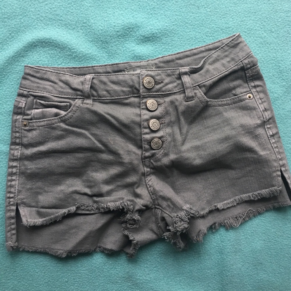 Grey short shorts