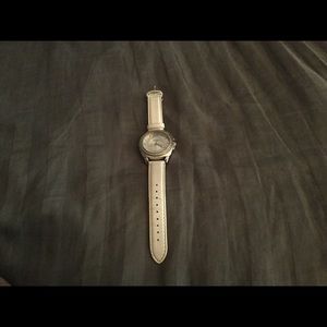 COACH WATCH WHITE BAND