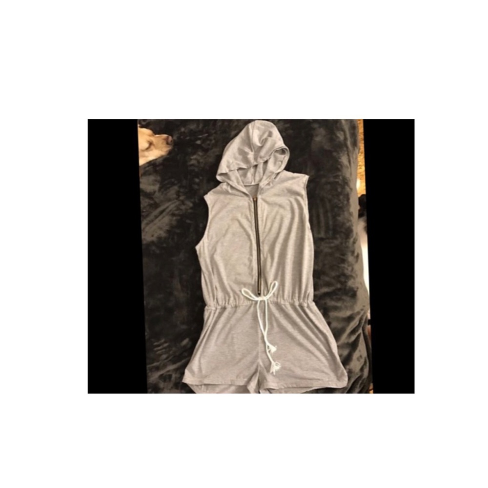 Grey cotton hooded romper