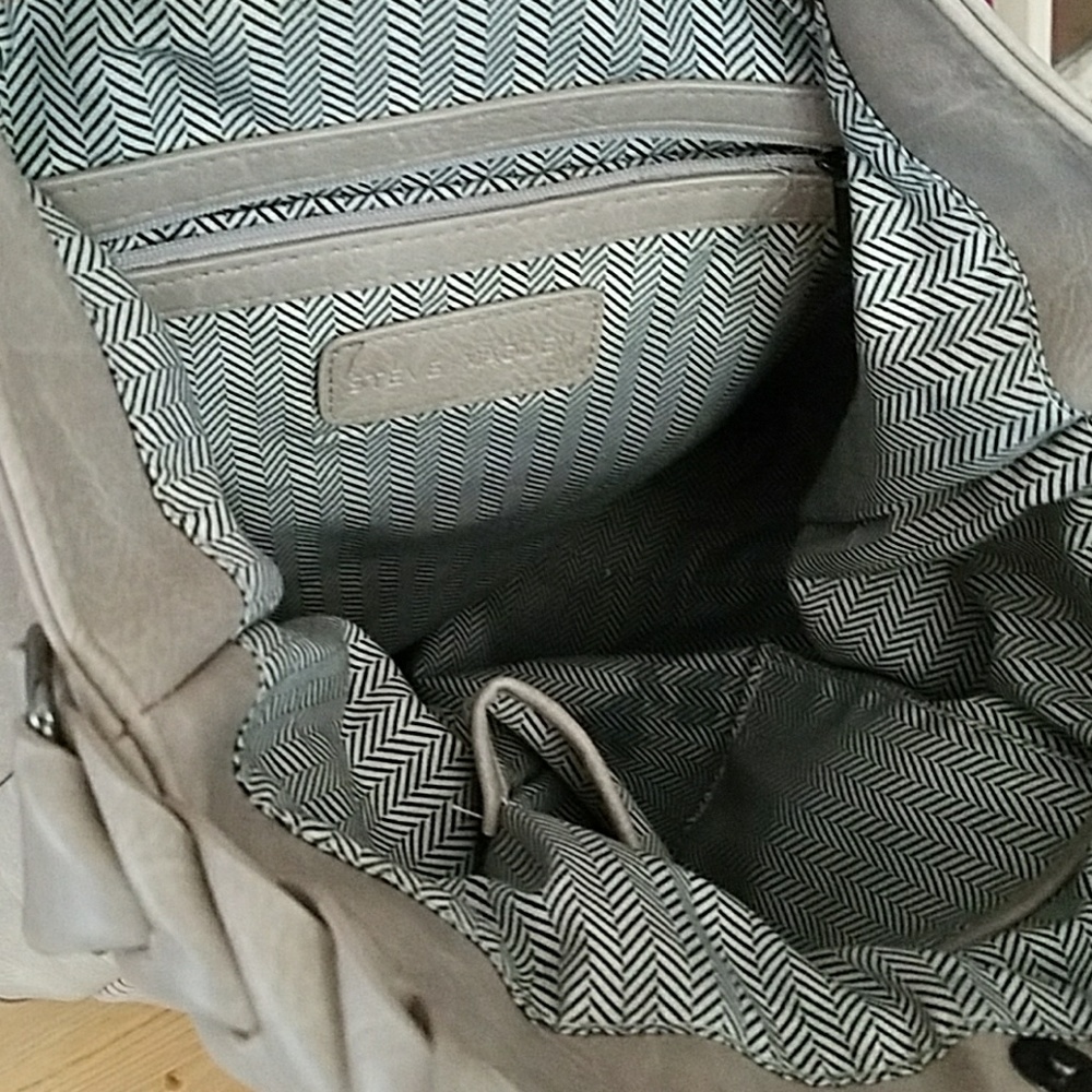 Steve Madden Hobo Shoulder Bag - Picture 3 of 6