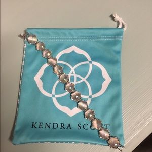 Kendra Scott bracelet