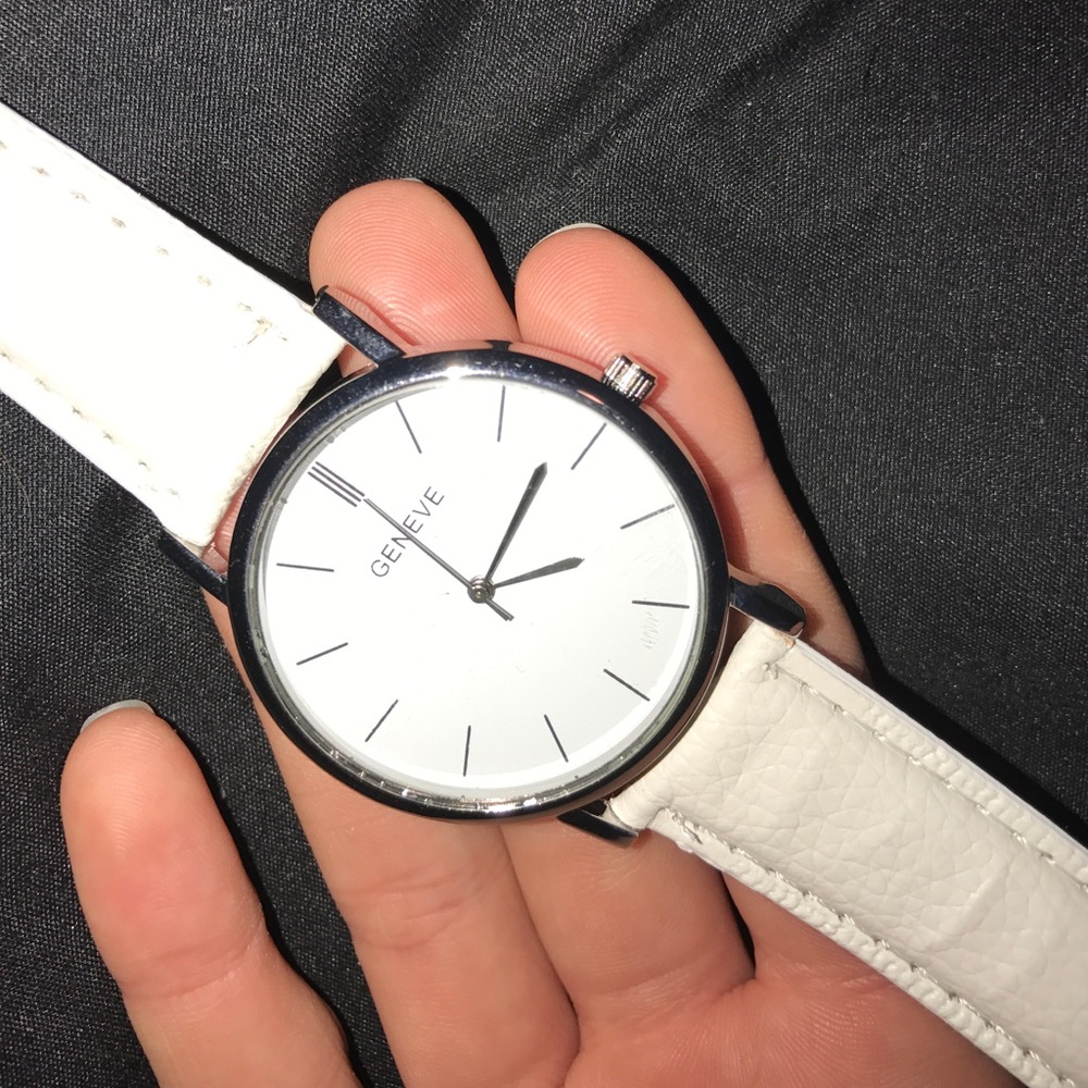 Watch - Picture 2 of 2