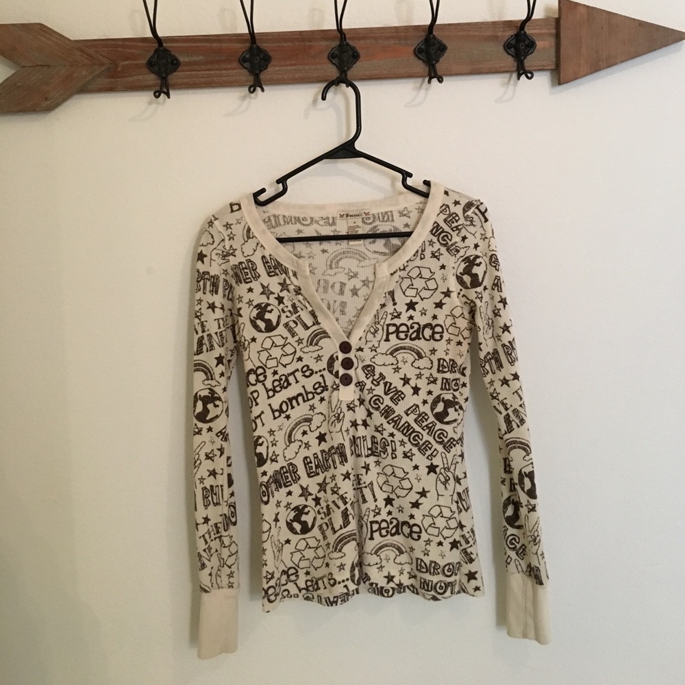 Ivory and brown graphic Henley