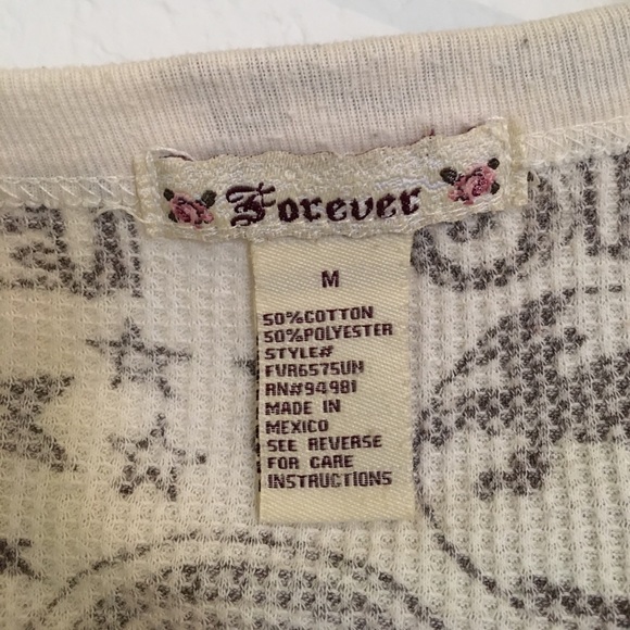 Ivory and brown graphic Henley - Picture 4 of 4