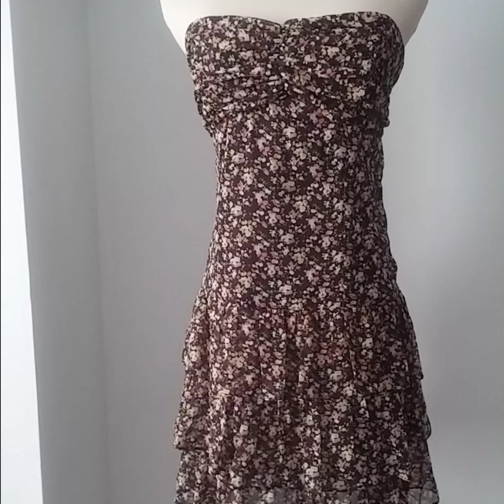 Express S strapless ruffle skirt dress