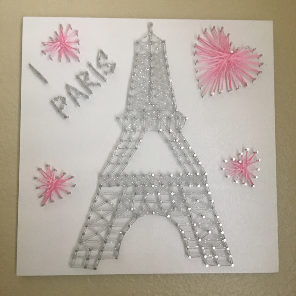 Hand made string art Paris .