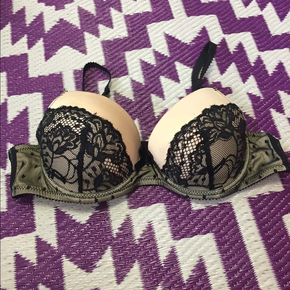 Beautiful Charlotte Russe Push Up Bra Sz 36B