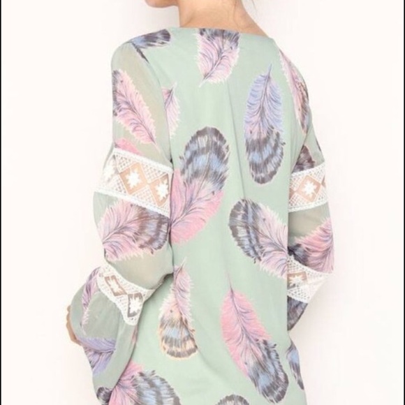 🆕 Green Feather Print Boho Dress - Picture 3 of 4