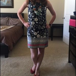 Sleeveless dress