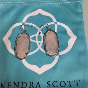 Kendra Scott elle earrings