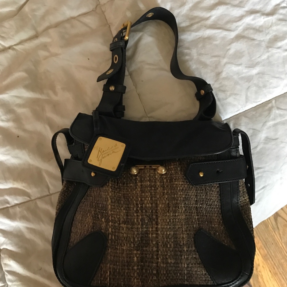 Badgley Mischka straw shoulder bag