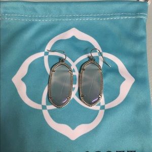 Kendra Scott Elle earrings