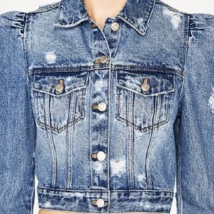 Meet your Posher, Shakira