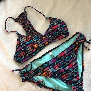 Multi colored 2 piece bathing suit