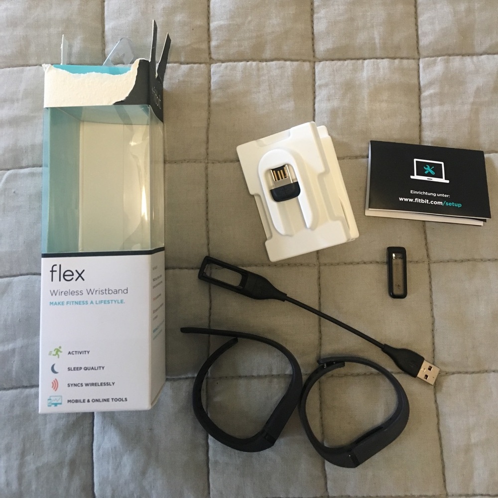 Black Fitbit Flex